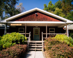 Zinn-Tozer Lodge at Nawakwa