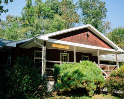 Zinn-Tozer Lodge at Nawakwa